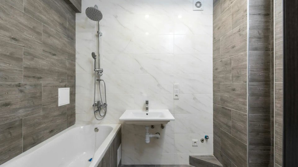 Plumbing fixture and valve repair in North Bay